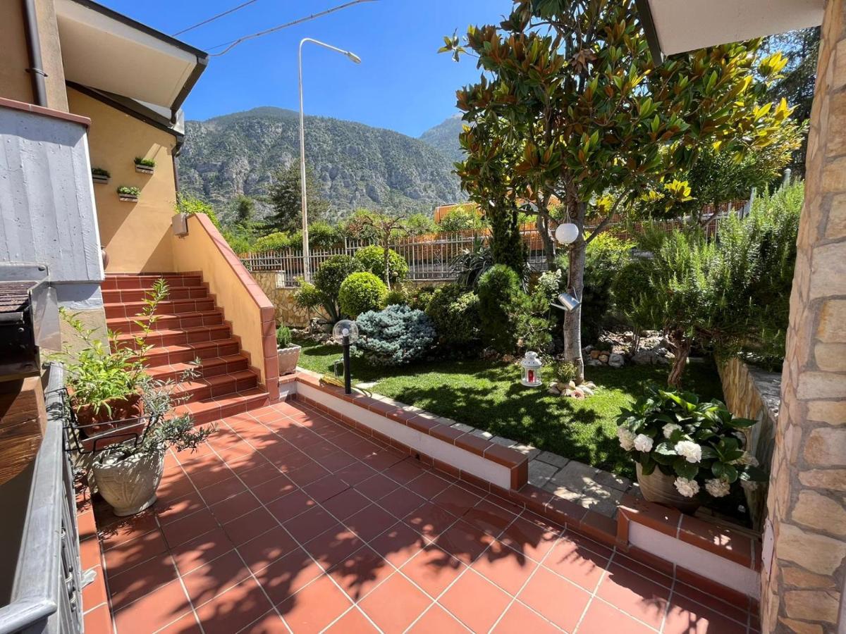 Villa La Casa Di Panfilo à Sulmona Extérieur photo