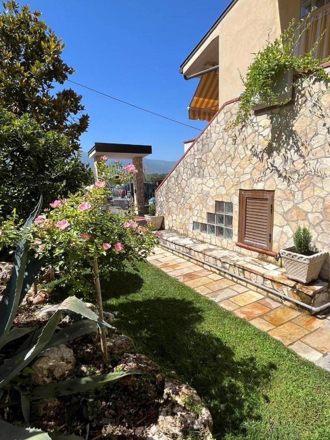Villa La Casa Di Panfilo à Sulmona Extérieur photo